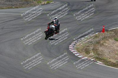 media/Apr-20-2025-AHRMA (Sun) [[393a79c373]]/Race/Group 4/Turn 4b/